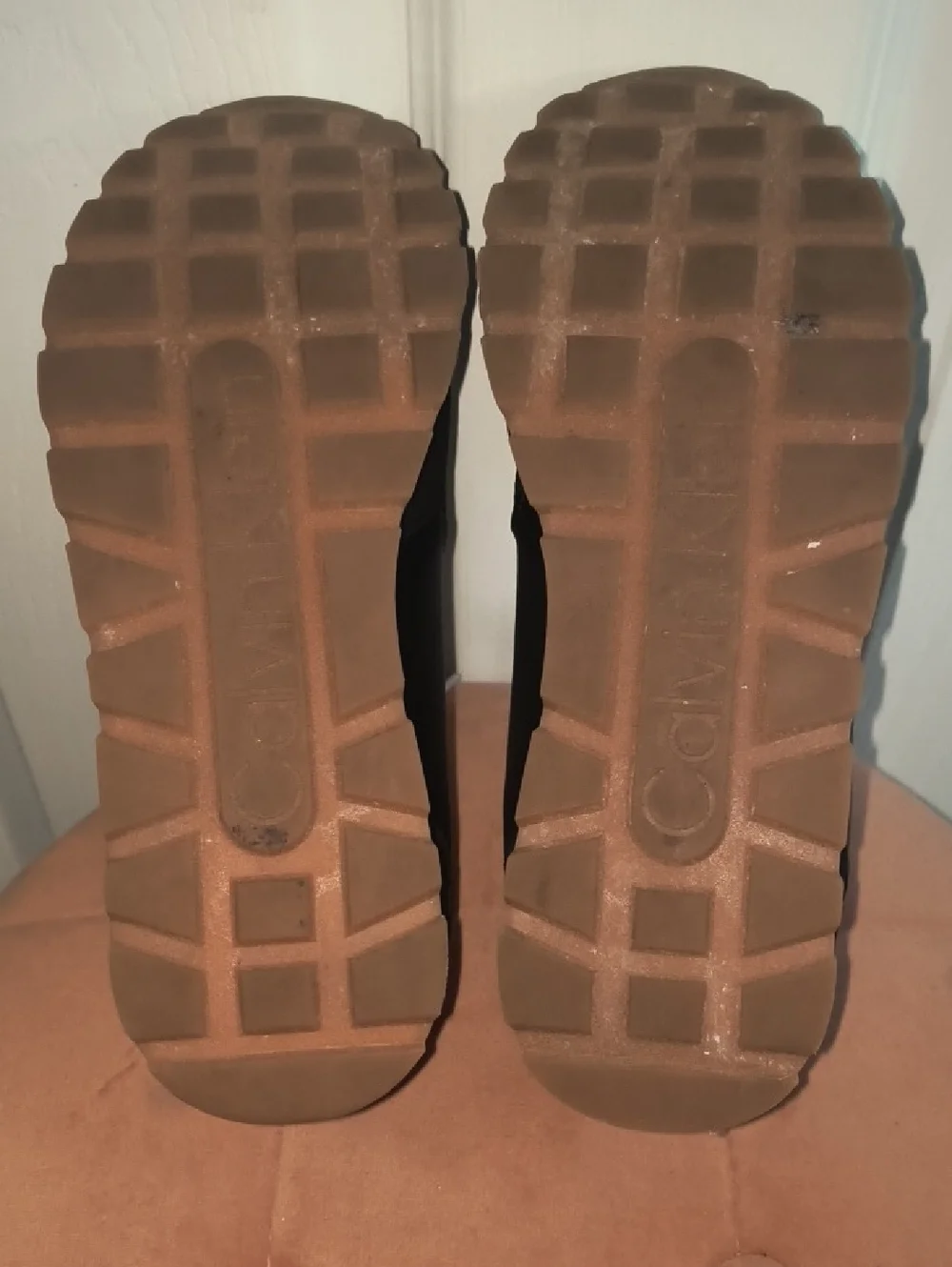 Calvin Klein Camina Sneaker Women's Size 7